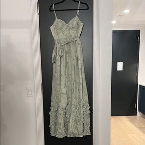 Elegant Green Floral Maxi Dress